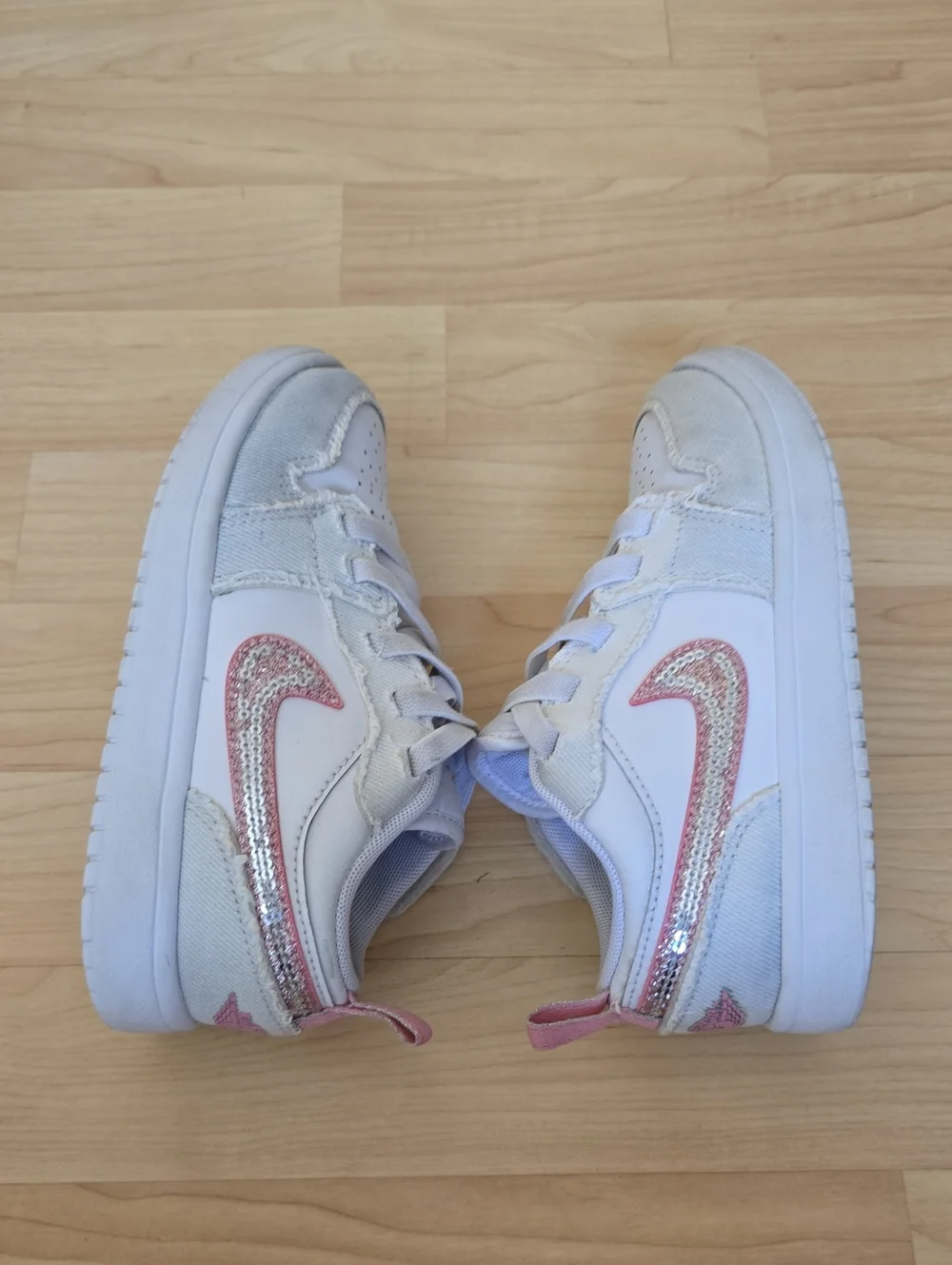 Jordan Kids White/Pink Low Alt Se  Sneakers with Pink Glitter Swoosh Size 13C